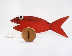 Fish Pull toy (1960) – Alexander Calder