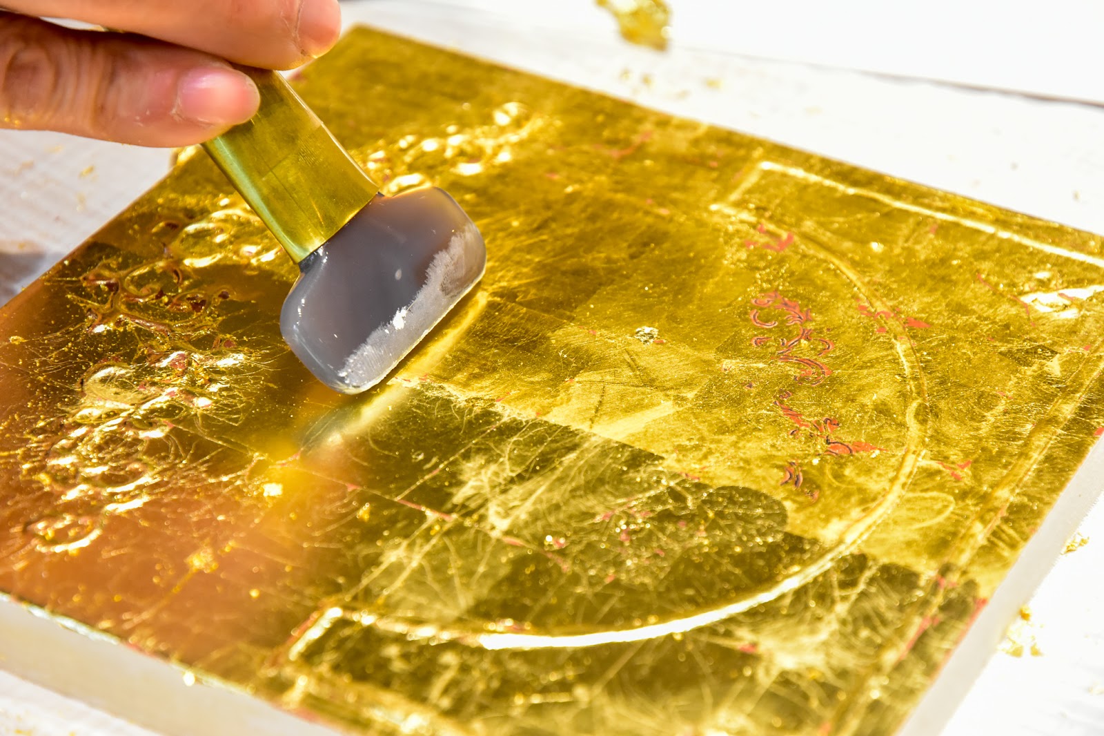 How to Apply Gold Leaf