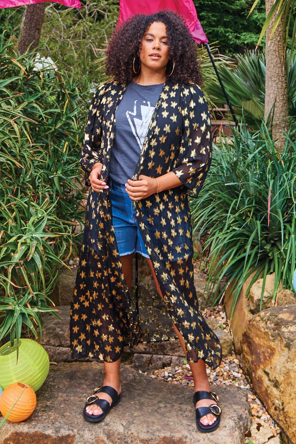 Black with Gold Jacquard Star Kimono