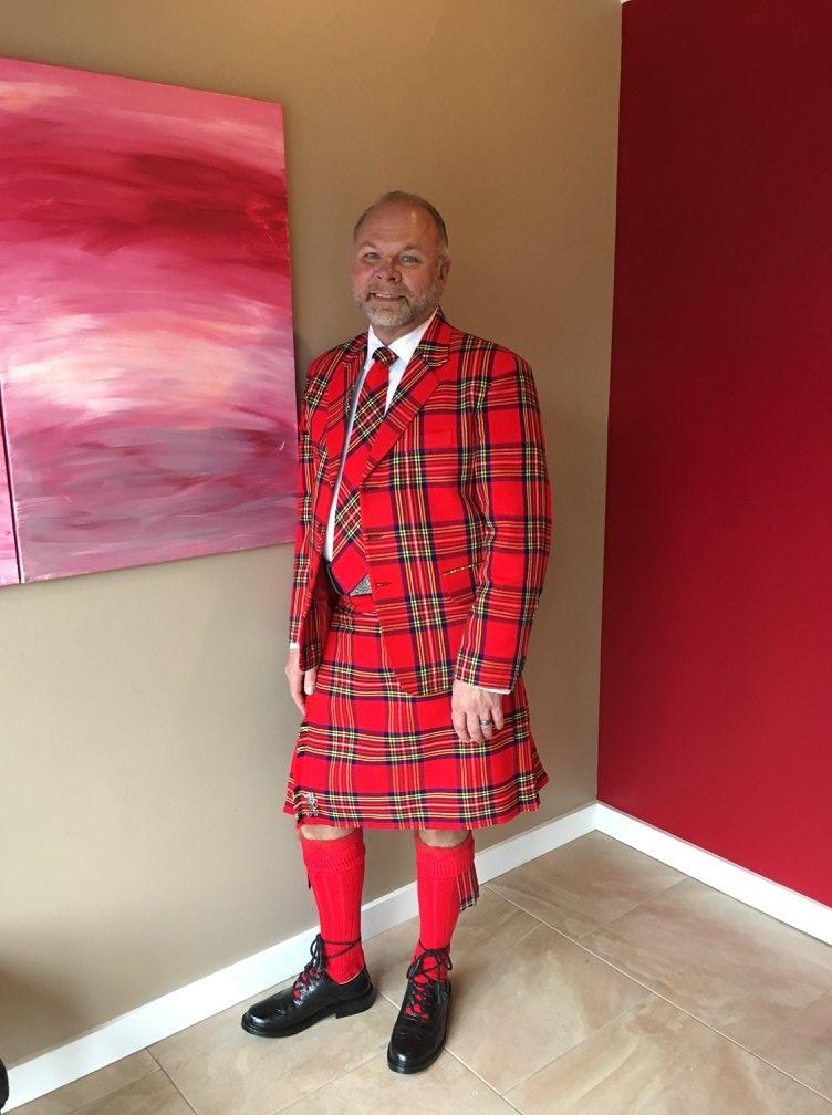 Tartan Outfit | Kilt Outfit – Scottish Kilt