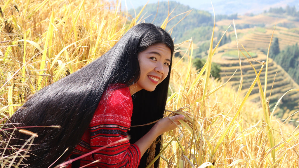 Blog: Red Yao Woman in Longji Rice Terraces Scenic Spot