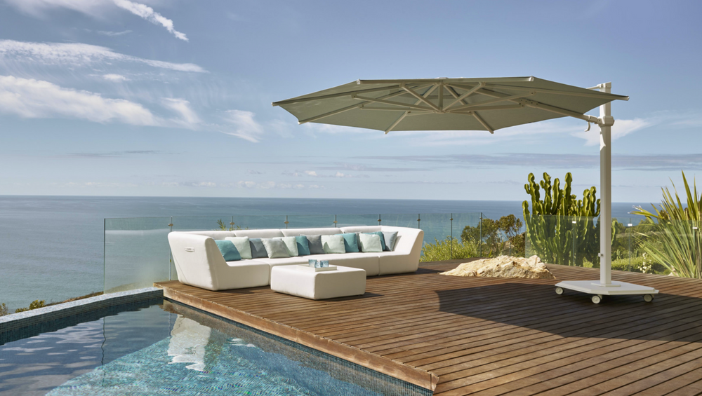 parasols-uk-jcp4-next-to-pool-on-terrace-2.png