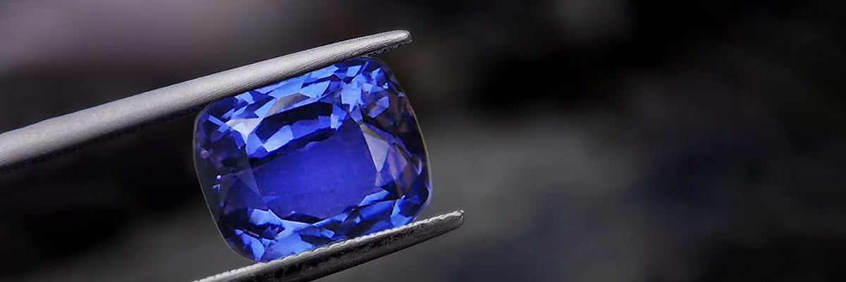 Why Does Tanzanite Change Color?