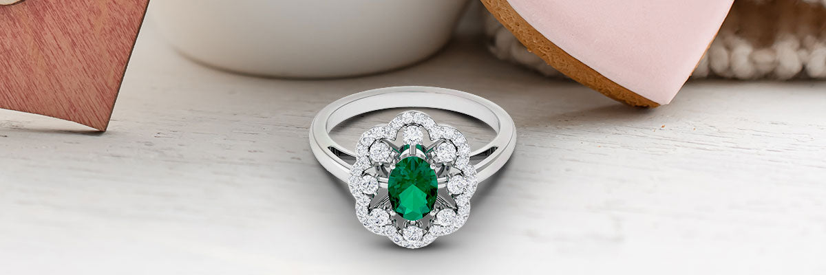 Emerald Statement Vintage Ring