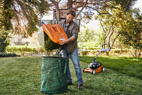 Vidage bac de ramassage tondeuse à gazon stihl