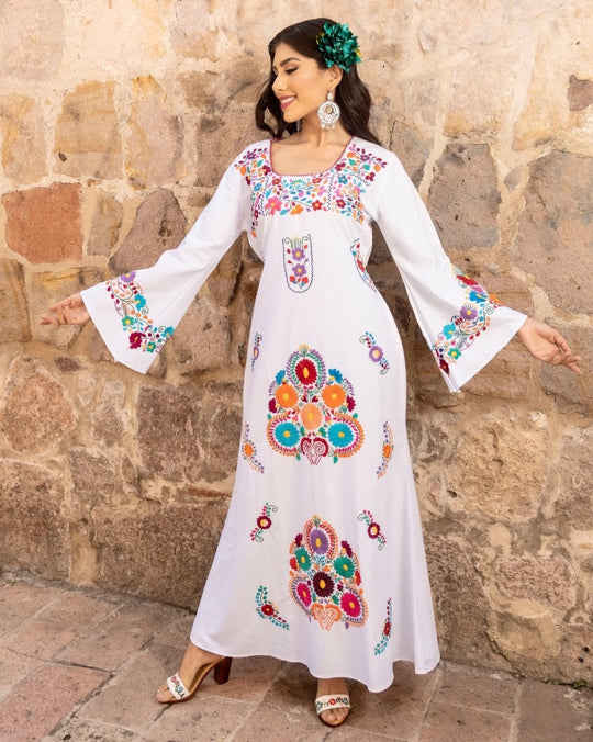 Vestido Mexicano L Blanco cuello Rojo, un clásico – Ponle Corazón Shop