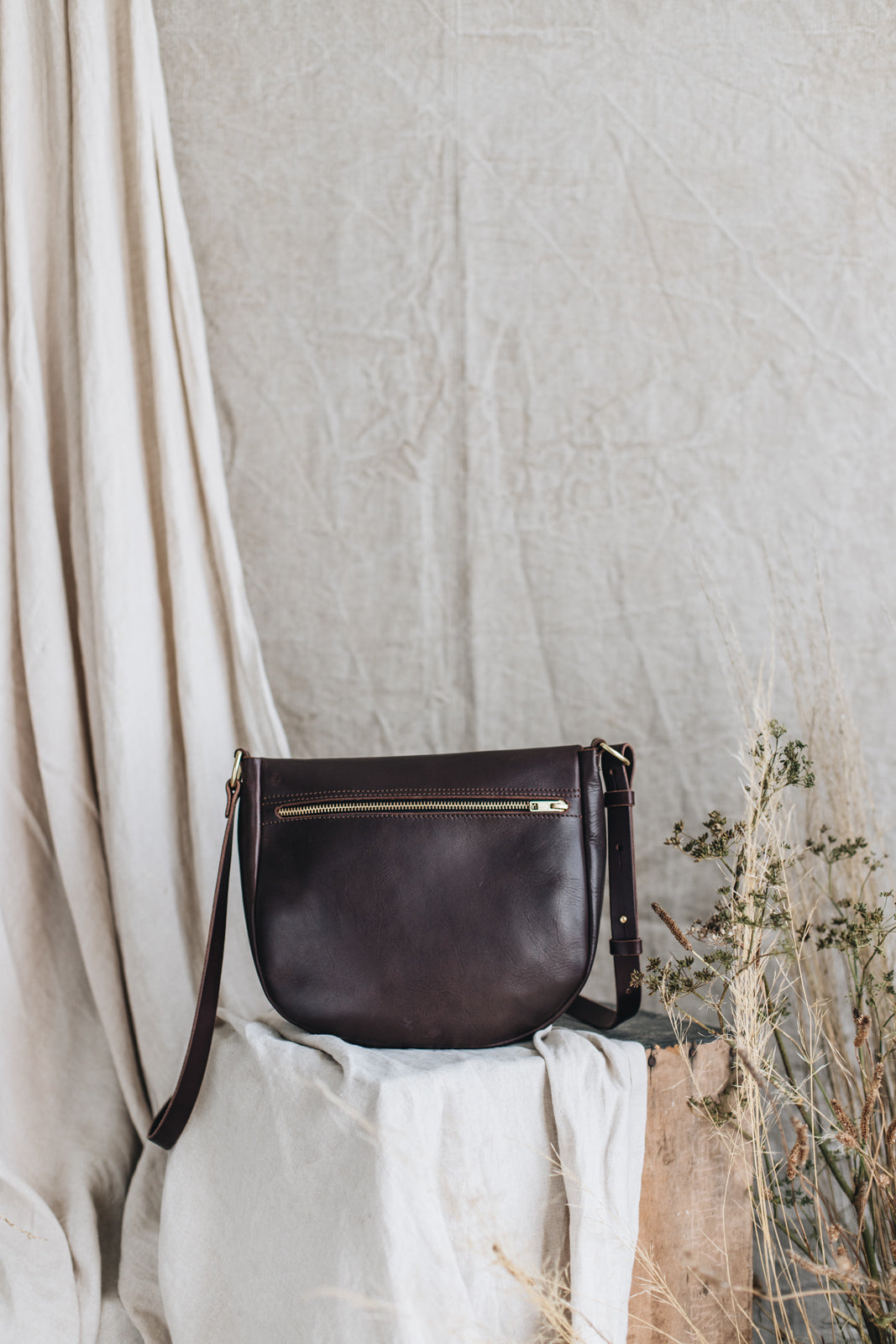 The Saddle Bag in Cocoa | Saddler & Co