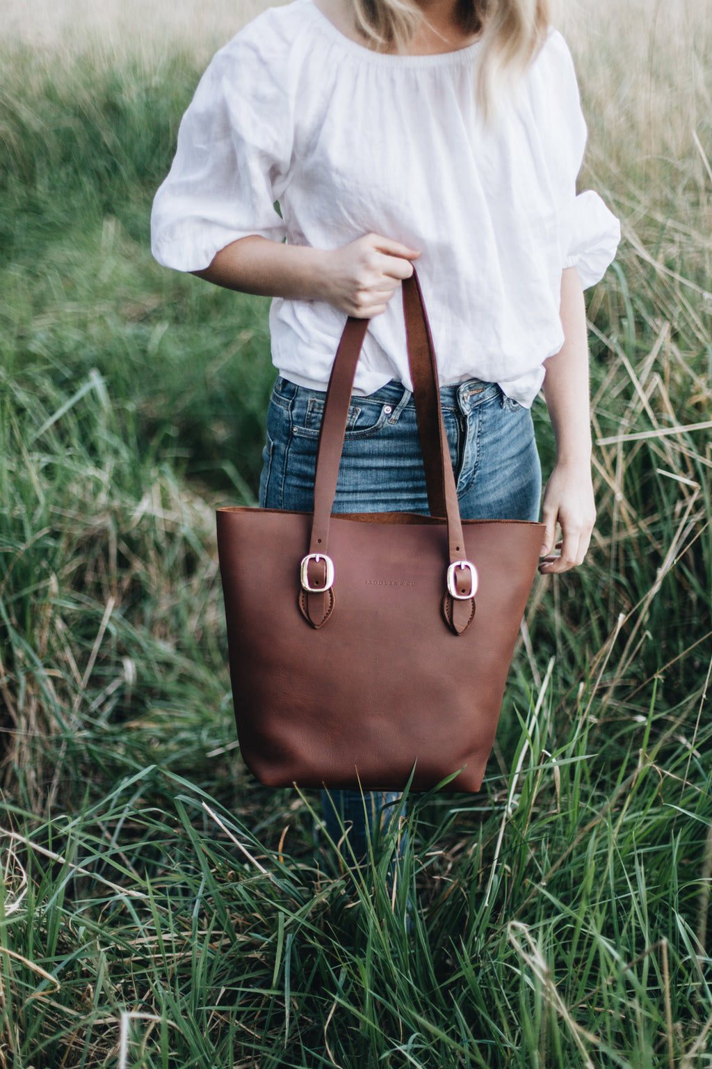 The Classic Tote in Caramel – Saddler & Co
