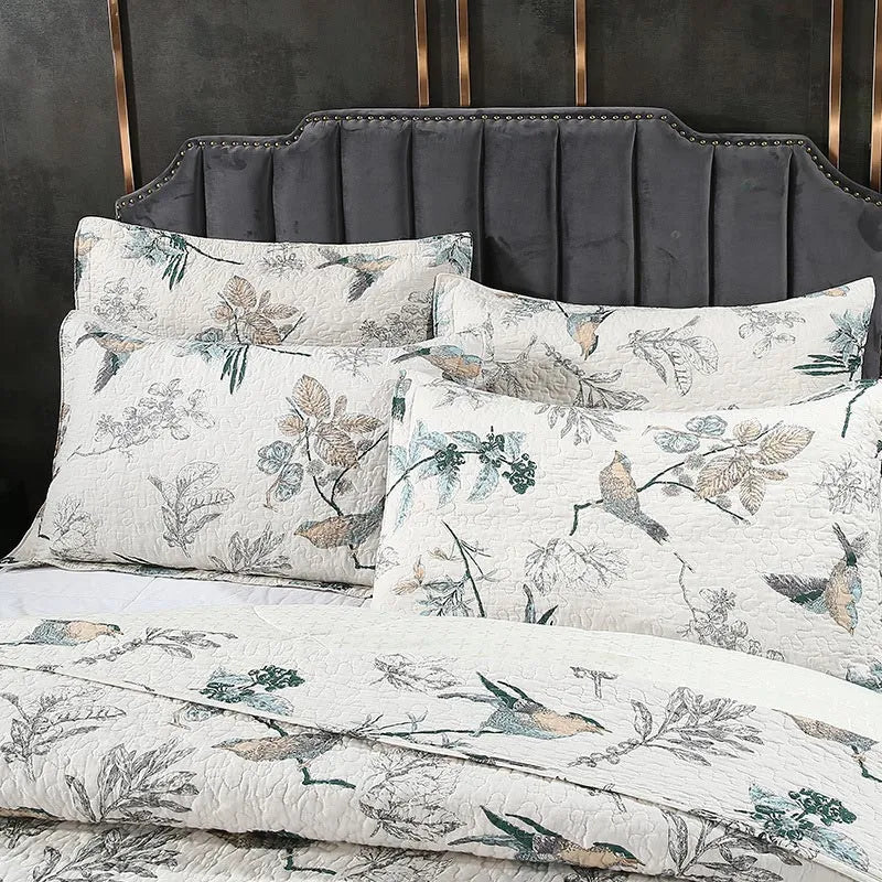 Ownkoti Cheerful Bird Cotton Quilt with Pillowcase