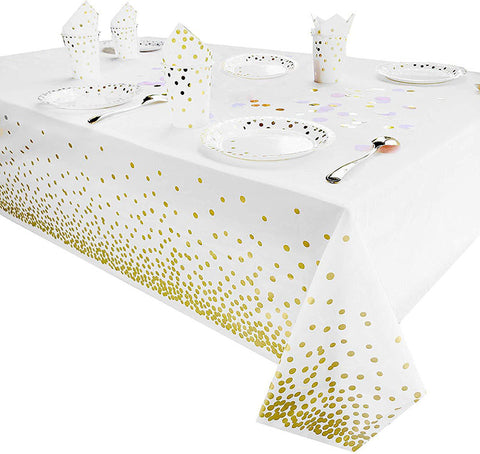 Polkadots table cover for a nicely decorated party table.