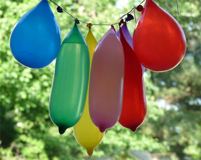 Using the colourful latex balloons, we can make water balloons or balloon pinatas for the party activity. 