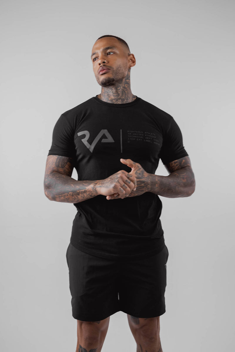 under armour curved hem tee