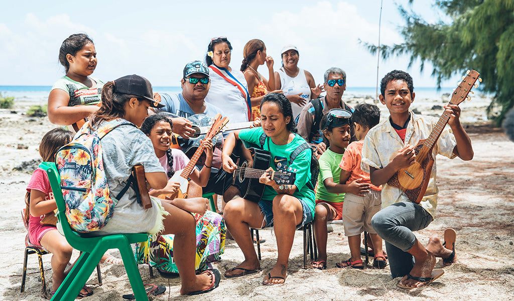 Local musicians on Anaa Atoll