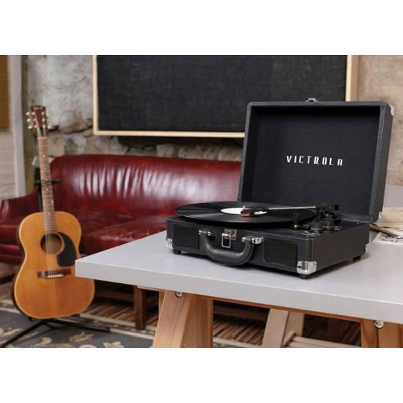 Tocadiscos Victrola Aviator con Bluetooth, cassette, USB, CD y radio,  modelo VTA-754B