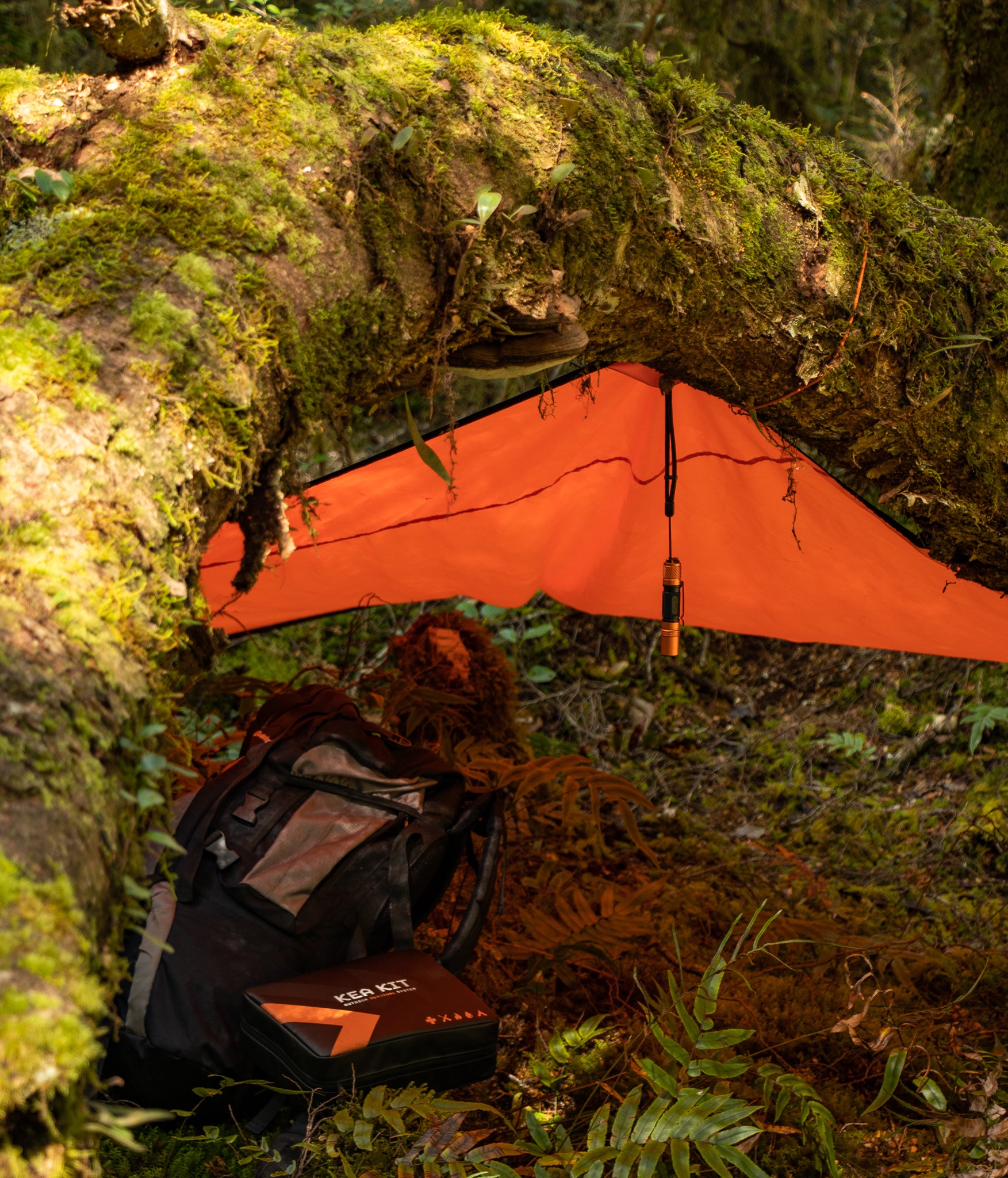 survival Camping Shelter Pack