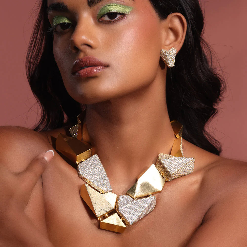 necklace for boat neck dress