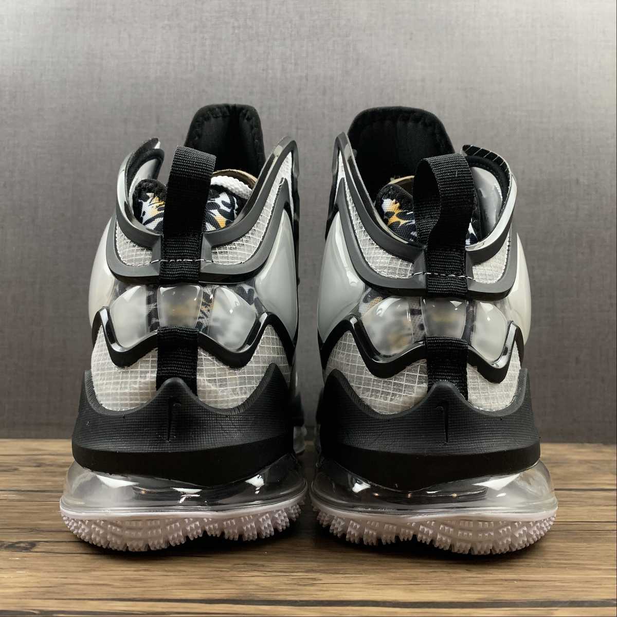 Nike Lebron Xix Ep Dc9340-100 Sneakers