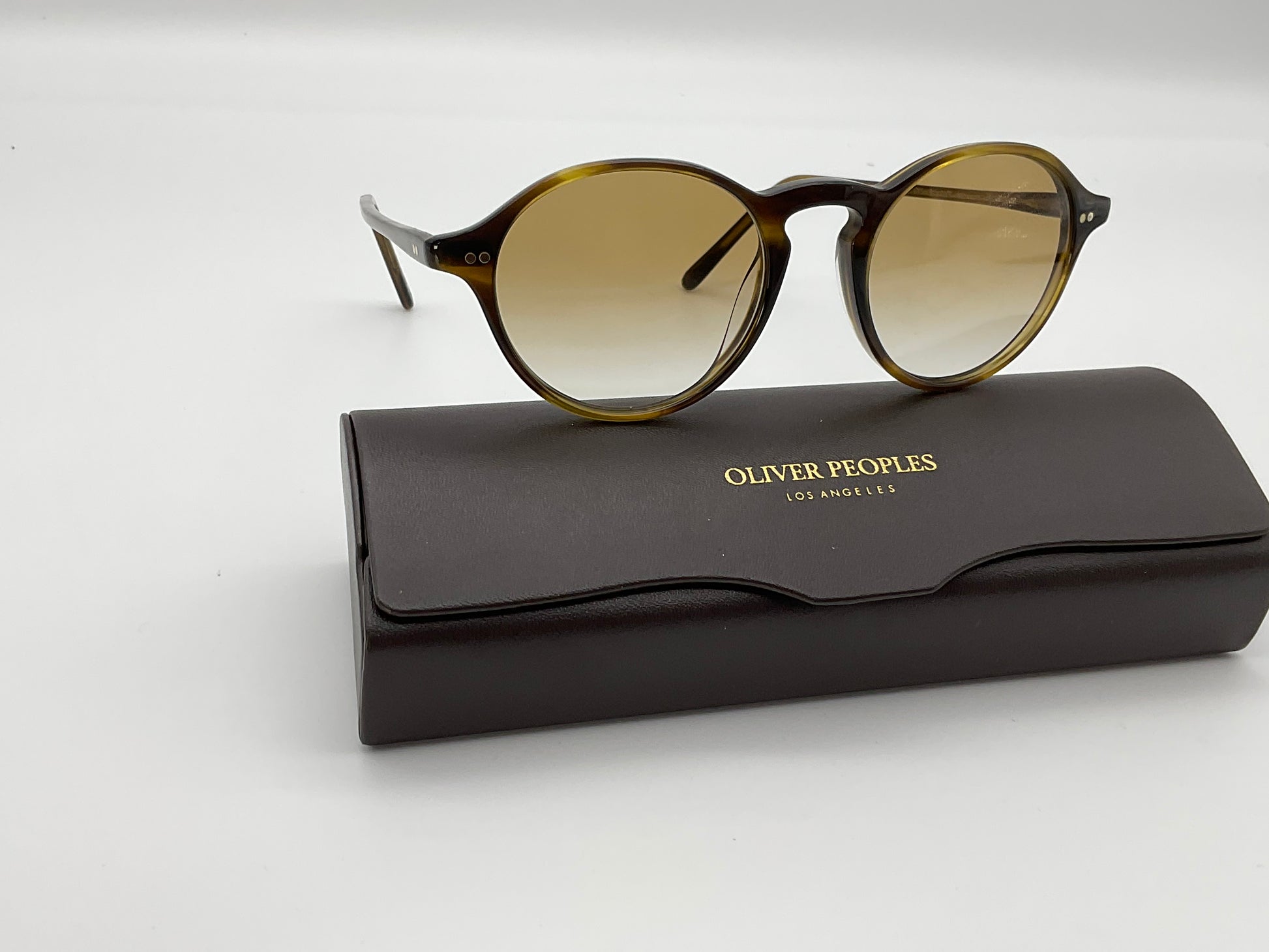 OLIVER PEOPLES MAXSON Eyeglasses OV5445U Bark / Honey Wash Gradient – Shade  Review Store