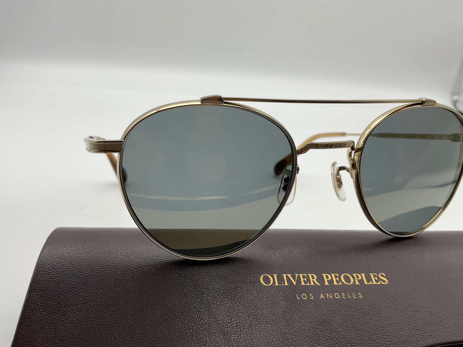 Oliver Peoples Sunglasses Watts Sun Aviator Gold Titanium Unisex 49-21 –  Shade Review Store