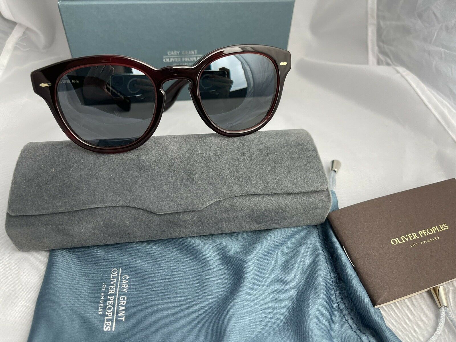 Oliver Peoples Cary Grant OV5413SU Bordeaux Bark / Carbon Gray size 50 –  Shade Review Store