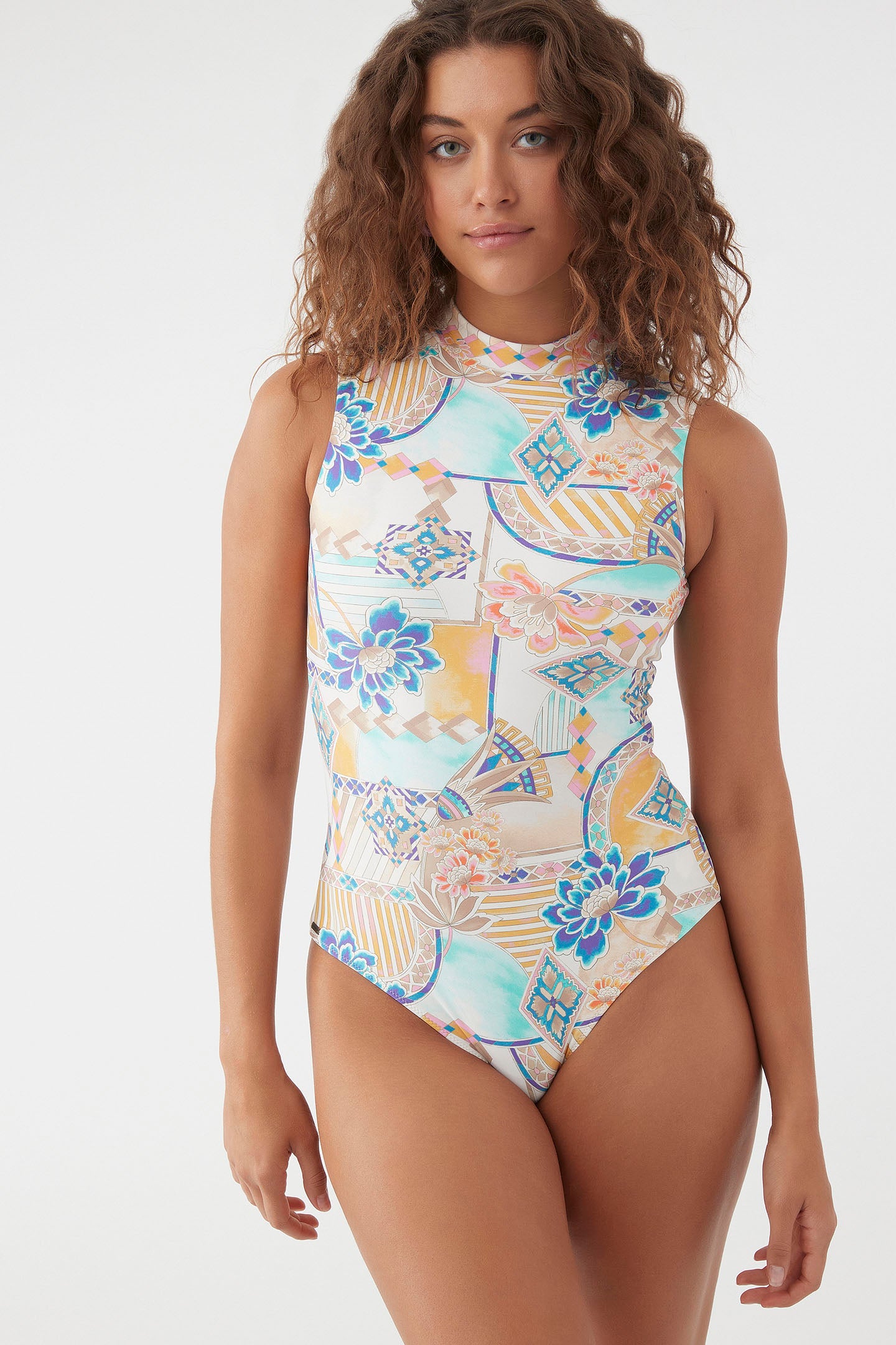 Print Floral One Piece Swimsuit Women Swimwear Monokini Long Sleeve Printed  Female Bathing Suit Surfing Bodysuit Swim Wear Beach 02081 (Color :  MO19399W1, Size : X-Large) : : Clothing, Shoes & Accessories