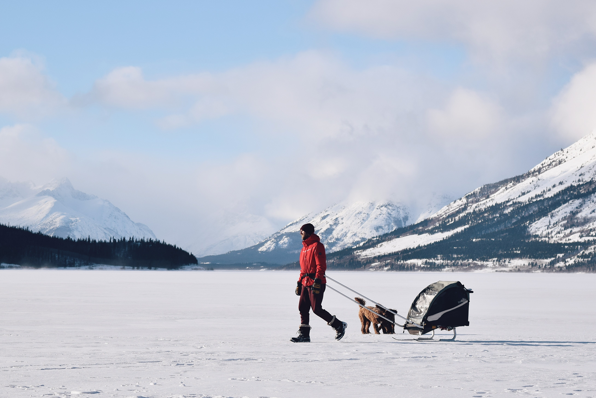 Family with Burley Ski Kit 2