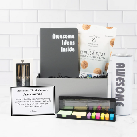34 Creative Corporate Christmas Gifts Your Employees Will Love