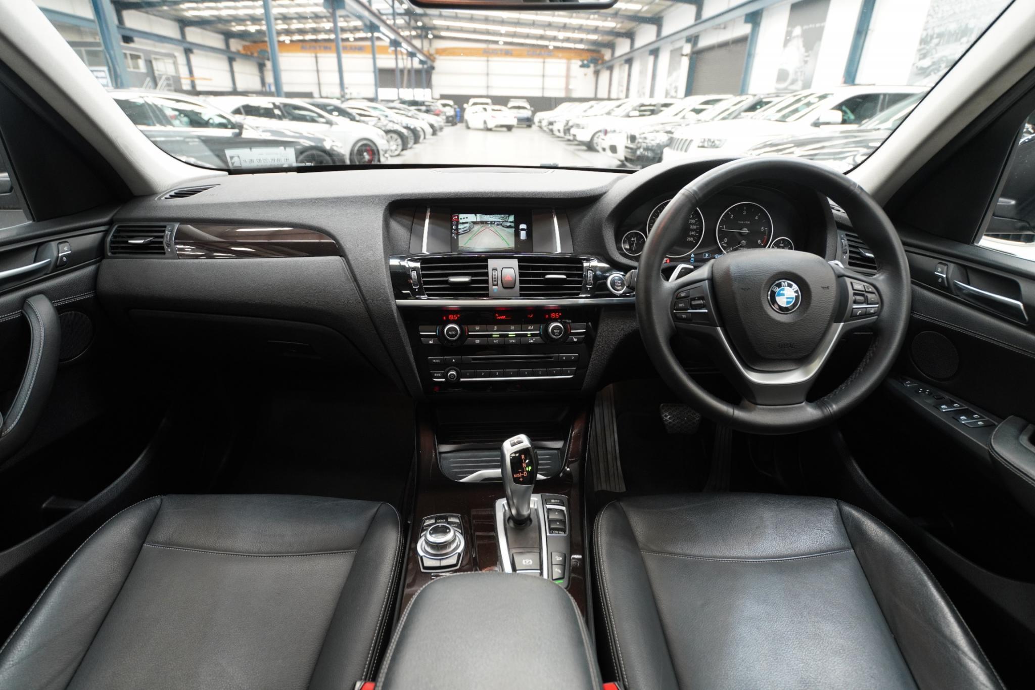 2015-BMW-X3-F25 LCI xDrive20d Wagon 5dr Steptronic 8sp 4x4 2.0DT [Aug]-15