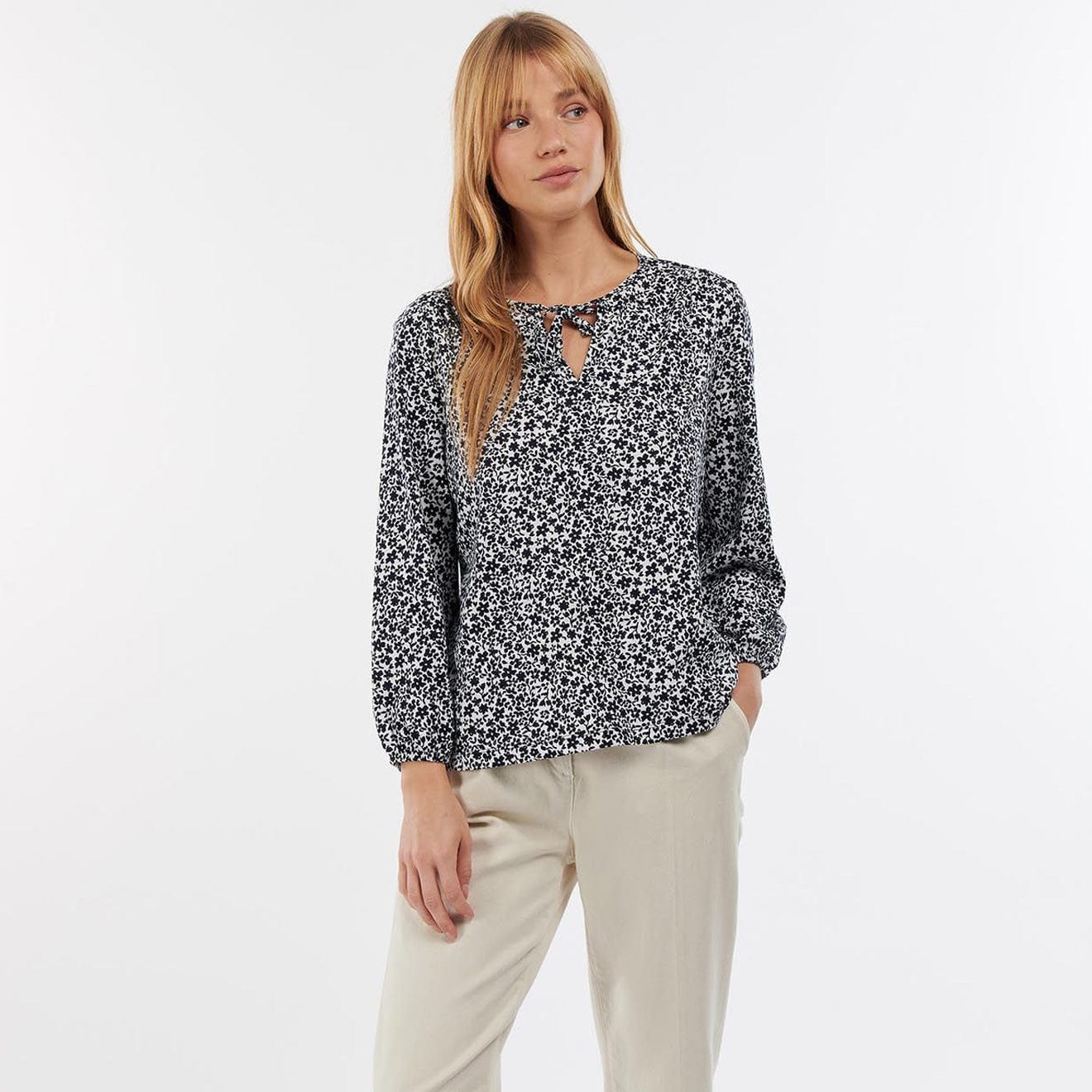 Barbour Womens Seaholly Top White / Indigo