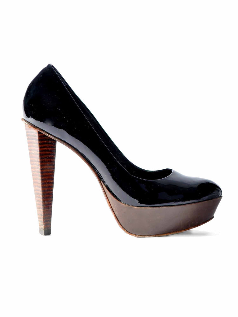 bcbg platform heels