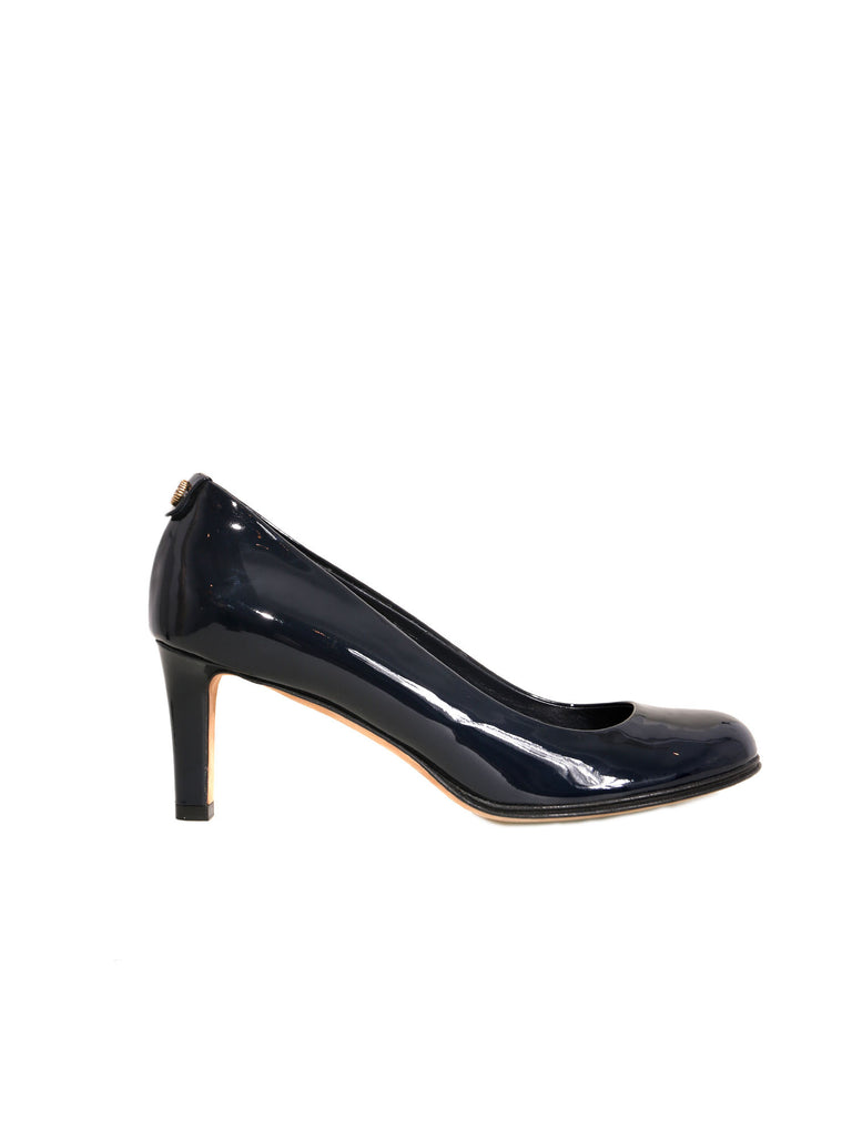 gucci patent leather pumps