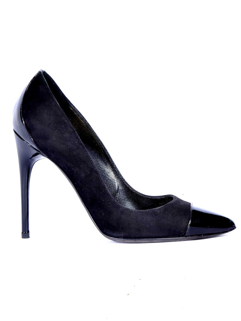 Pre-owned Tom Ford Pointed Pumps | Sabrina's Closet