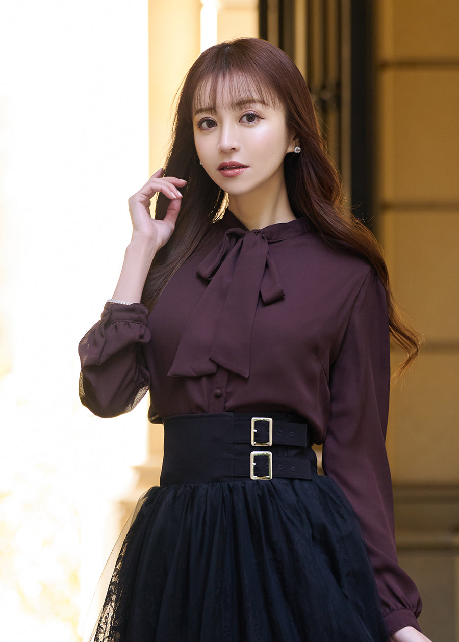Bowtie ribbon blouse/ブラック | エミリアウィズ公式オンラインストア