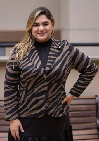 Ropa talla grande para mujer plus size en Colombia – Áttika Klozet