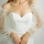 Load image into Gallery viewer, White Tulle Detached PUFF SLEEVES - Passion of Essence Boutique
