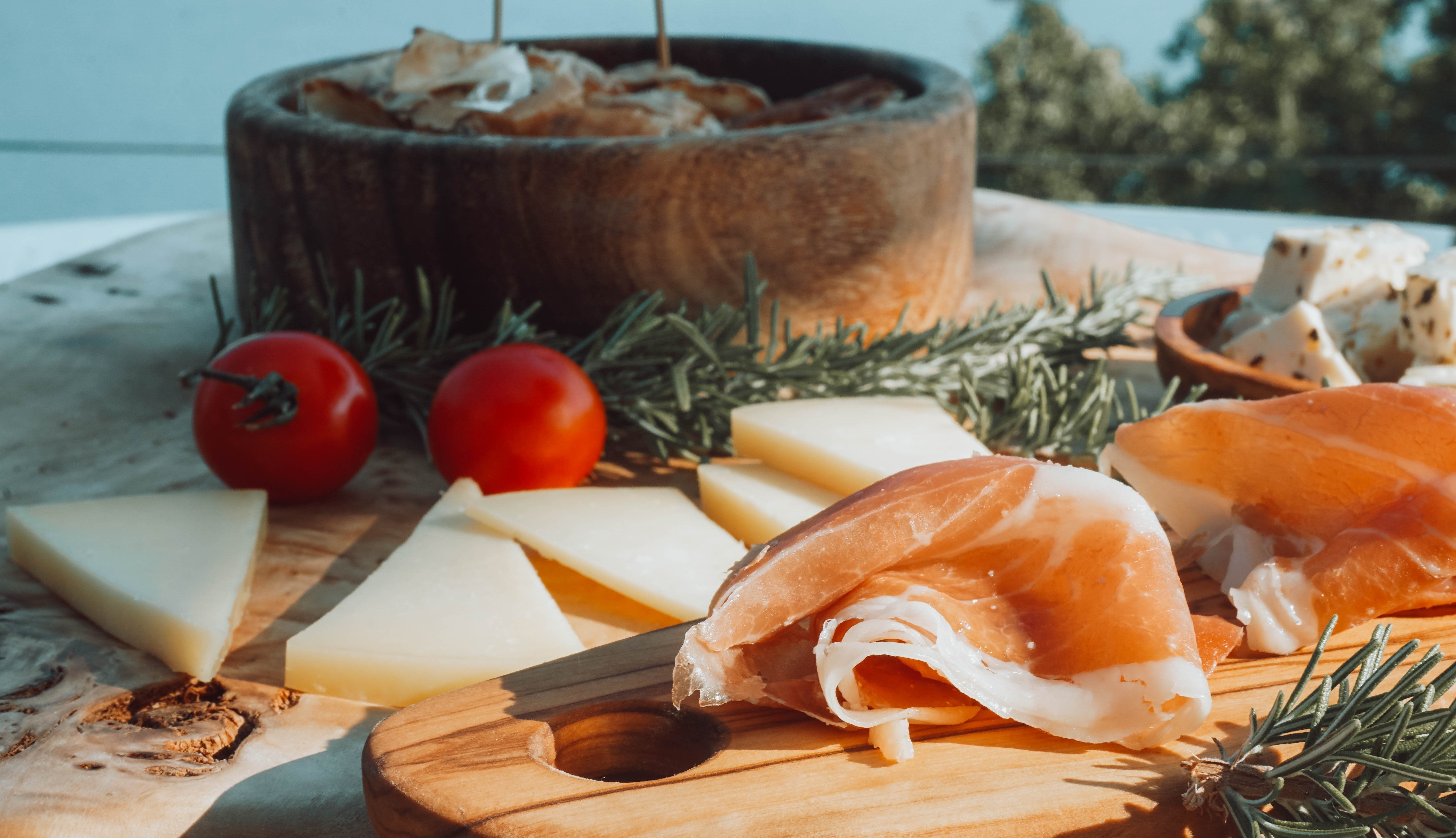 Vuélvete el mejor Host con esta tabla de Charcuterie