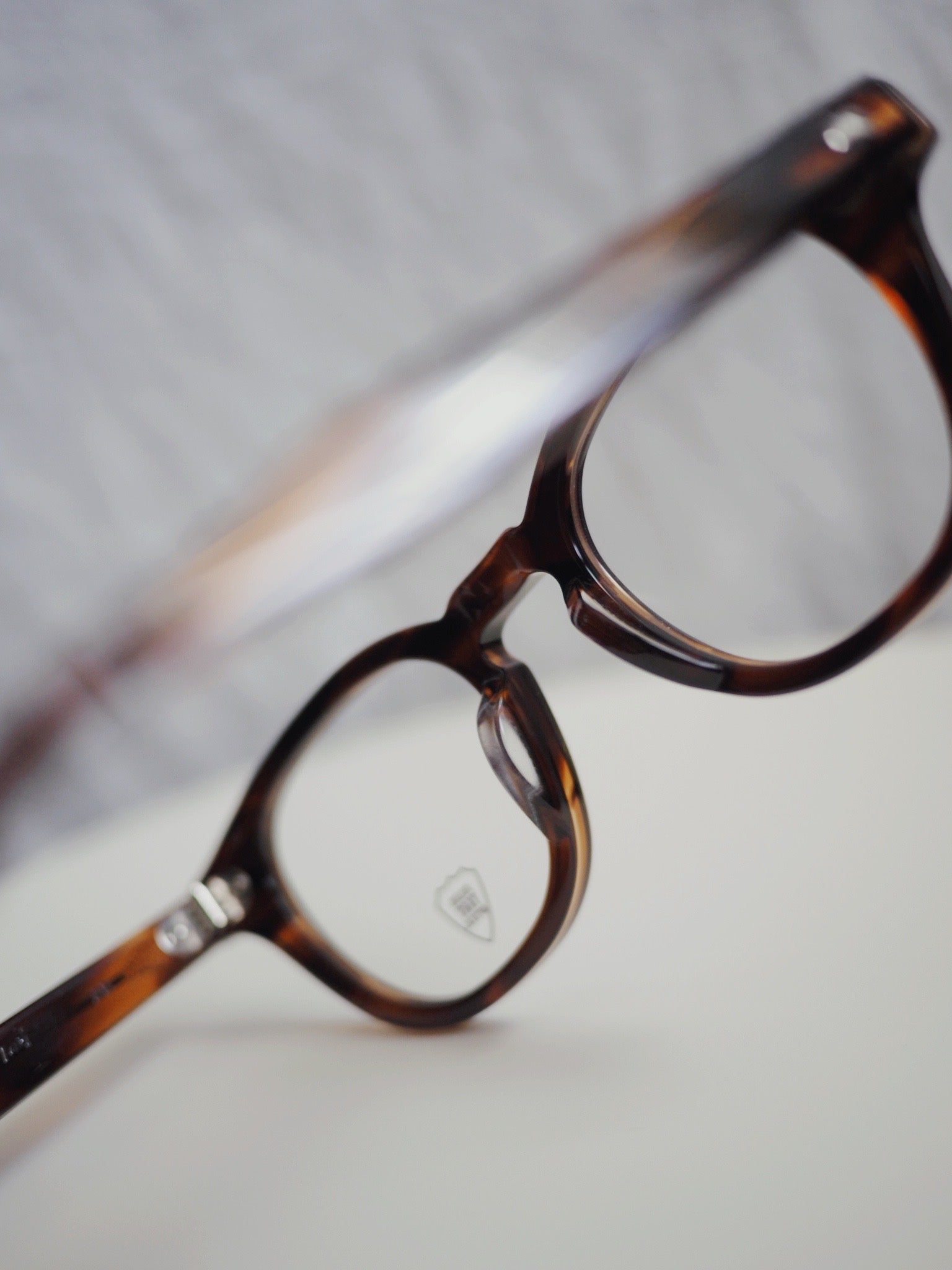 JULIUS TART OPTICAL // AR 46 Demi Amber | islamiyyat.com