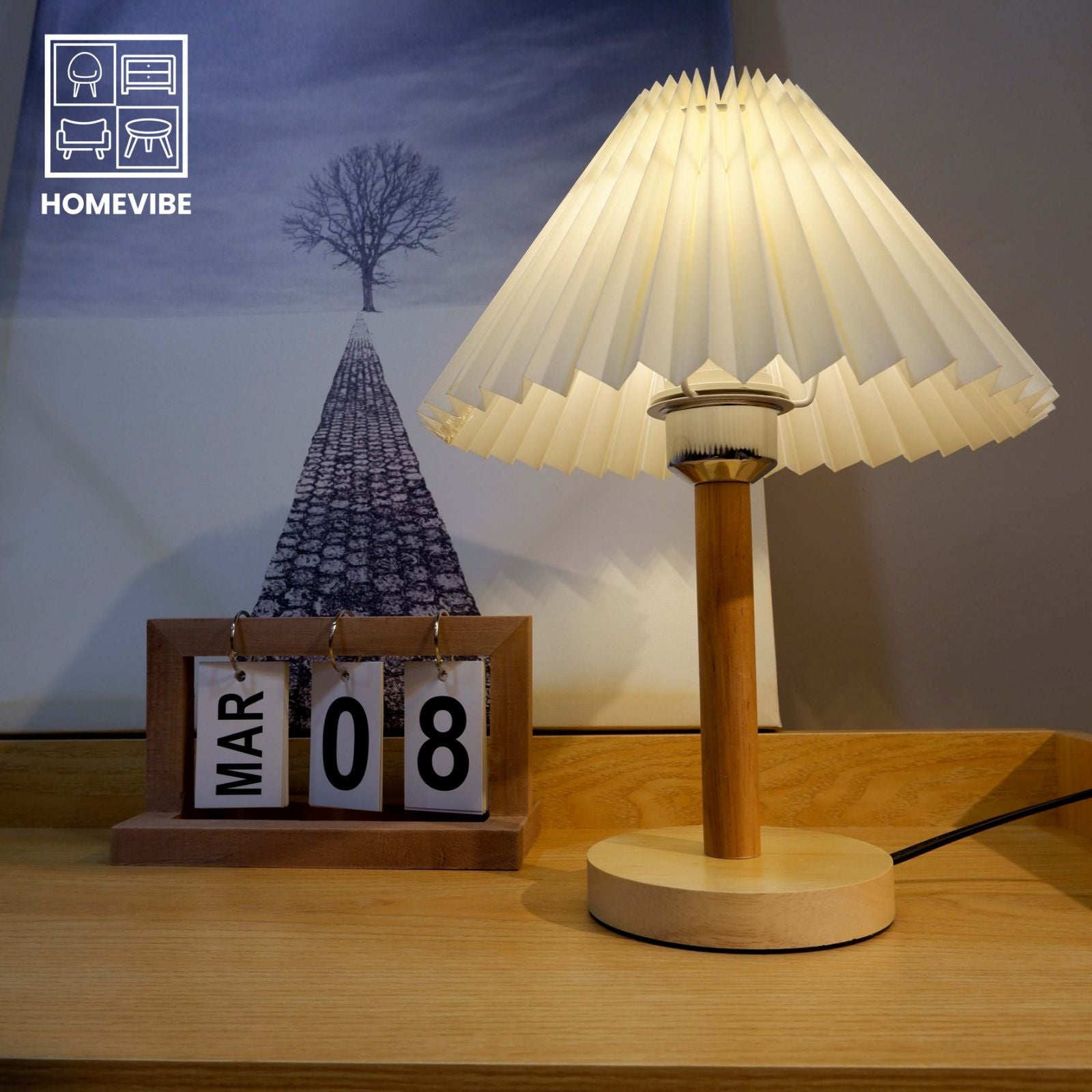 dahlia table lamp