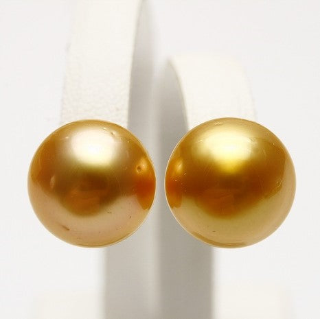 南洋白蝶真珠パールブラピアス 13mm ナチュラルゴールドカラー K18製