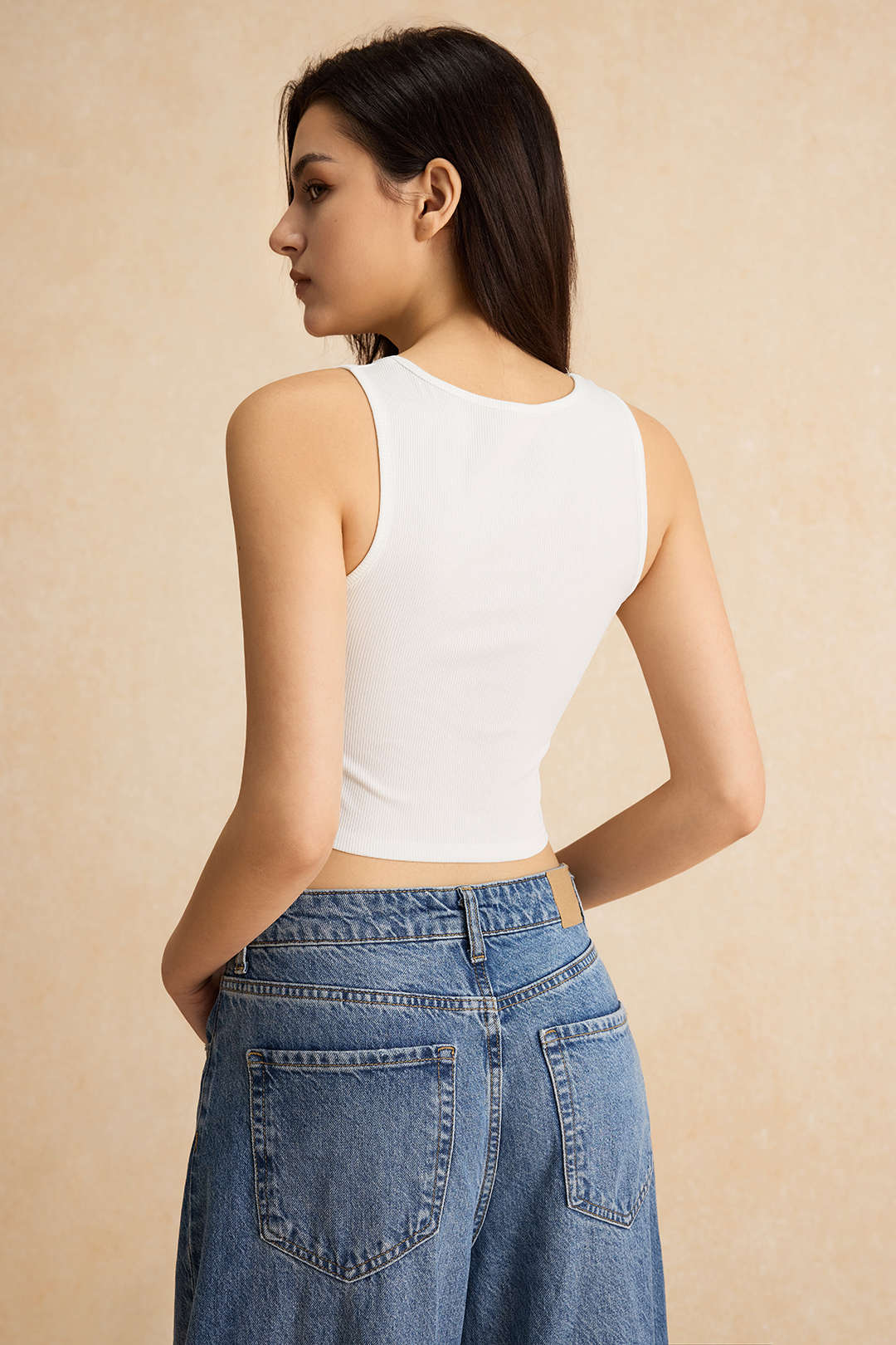 Letter Print U-Neck Tank Top