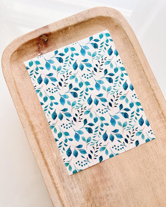 L014118 Chocolate Transfer Sheets - Blue Flowers White Background 
