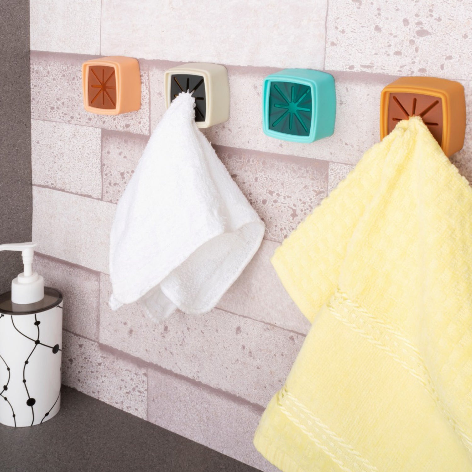 4 Pc Towel Holder mostly used in all kinds of bathroom purposes for hanging and placing towels for easy take-in and take-out purposes.