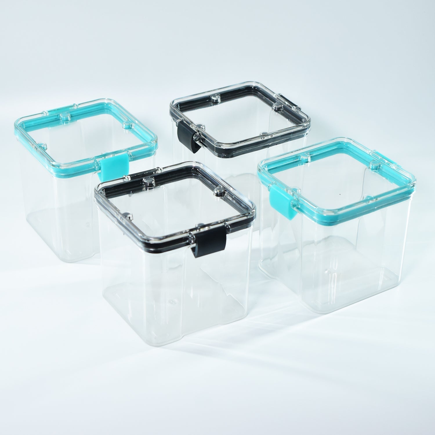 4 Pc Square Container 700 Ml Used For Storing Types Of Food Stuffs And Items.