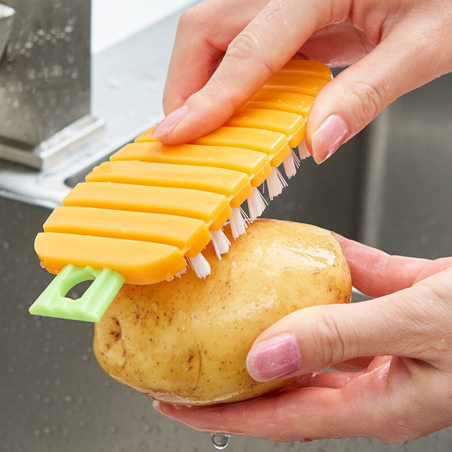 2950 Vegetable Scrubbing Brush, Vegetable Scrubber Nonâ€‘Toxic Fruit Brush Carrot Shape Vegetable Brush for Potato for Vegetable