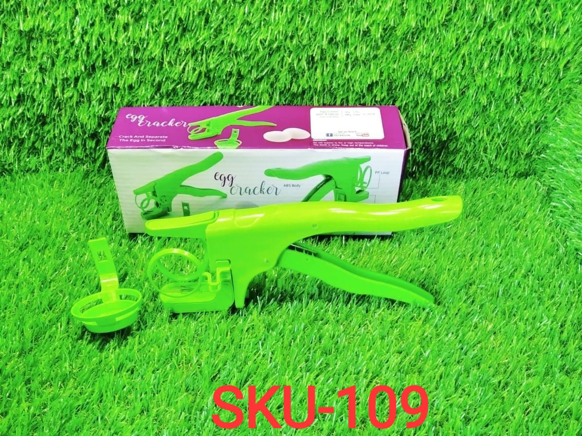 0109 Plastic Handheld Egg Cracker with Separator