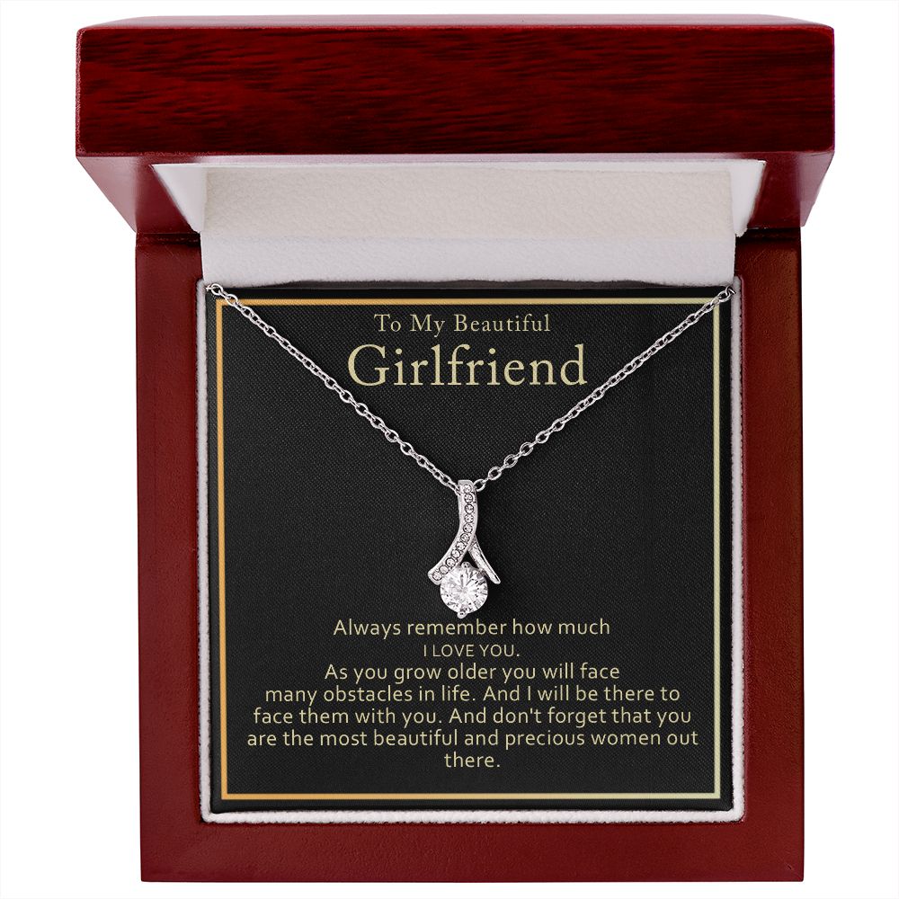 beautiful necklace for girlfriend