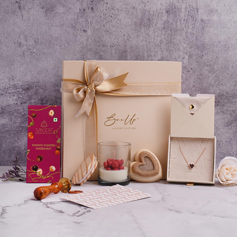 The Lover's Delight Gift Box