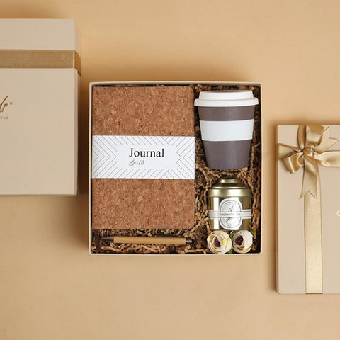 Savvy and Sustainable Gift Hamper