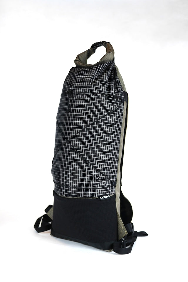 信託 KAMPAI Gearworks 11L backpack Cruise 新品 lambda-mdl.de