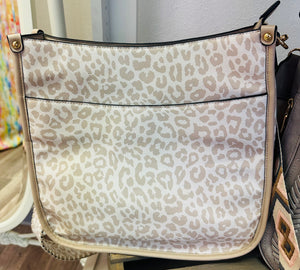 Wild About You Purse - The Emerald Creek Boutique